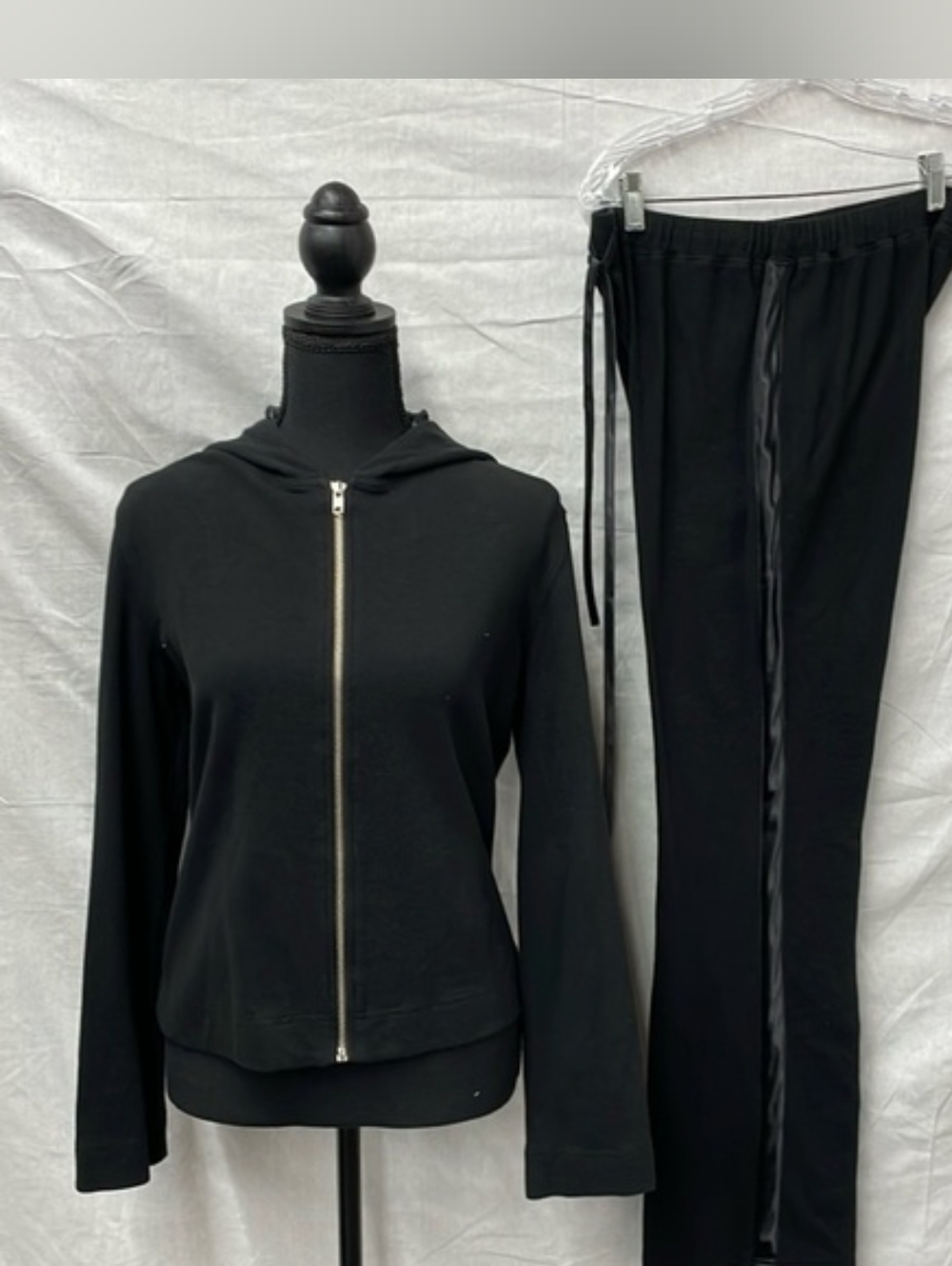 VN Votre Nom Jeans Hoodie Track Jogging suit, 2 piece set, size Large